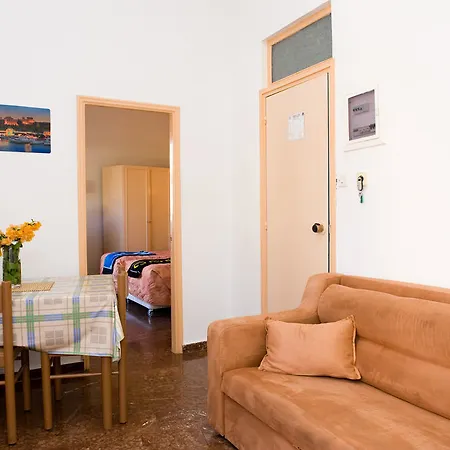 甘露公寓式酒店 Rhodes City